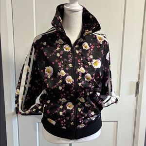 6ixty8ight Floral BomberJacket with Stripes -medium